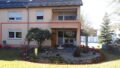 Ansicht mit Terrasse