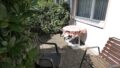 Terrasse vor dem Haus