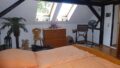 Schlafzimmer DG