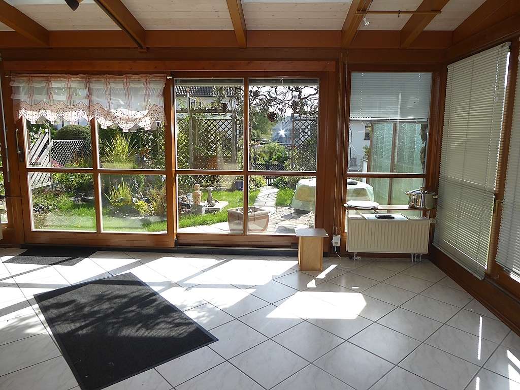Wintergarten mit Zugang Garten UG