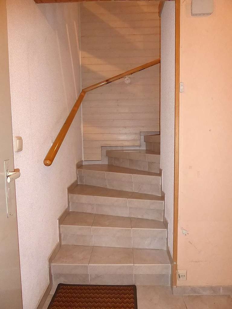 Treppe UG