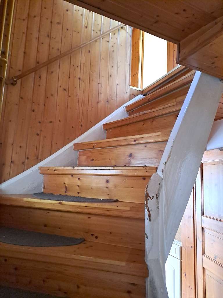 Treppe ins DG