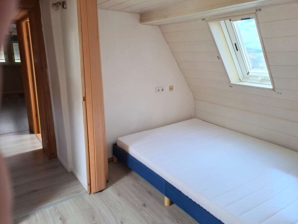 Kleines Zimmer DG