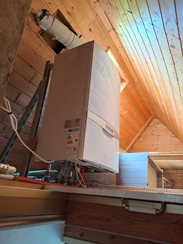 Gastherme im Spitzboden